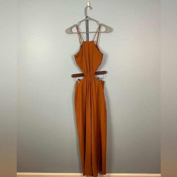 Medium-Warm-Brown  jumpsuit- adjustable spaghetti straps and pockets, open back - Picture 3 of 3